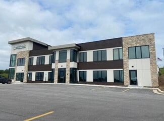 Plus de détails pour 5 Hartwig Dr, Johnson Creek, WI - Médical à louer