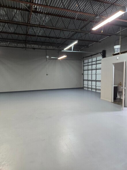3245 Fairfield Ave S, Saint Petersburg, FL à louer - Photo de l’immeuble – Image 2 sur 5
