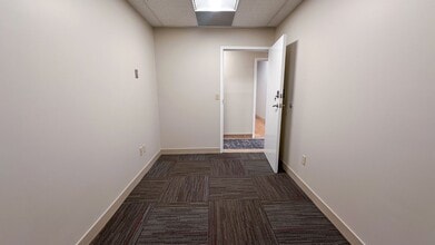 60 Westwood Ave, Waterbury, CT à louer Photo intérieure– Image 2 sur 2