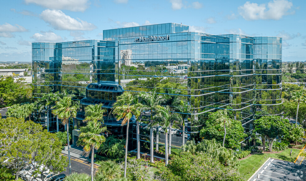 1000 Corporate Dr, Fort Lauderdale, FL à louer - Photo de l’immeuble – Image 1 sur 7