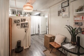 560-562 Beatty St, Vancouver, BC à louer Photo intérieure– Image 2 sur 2