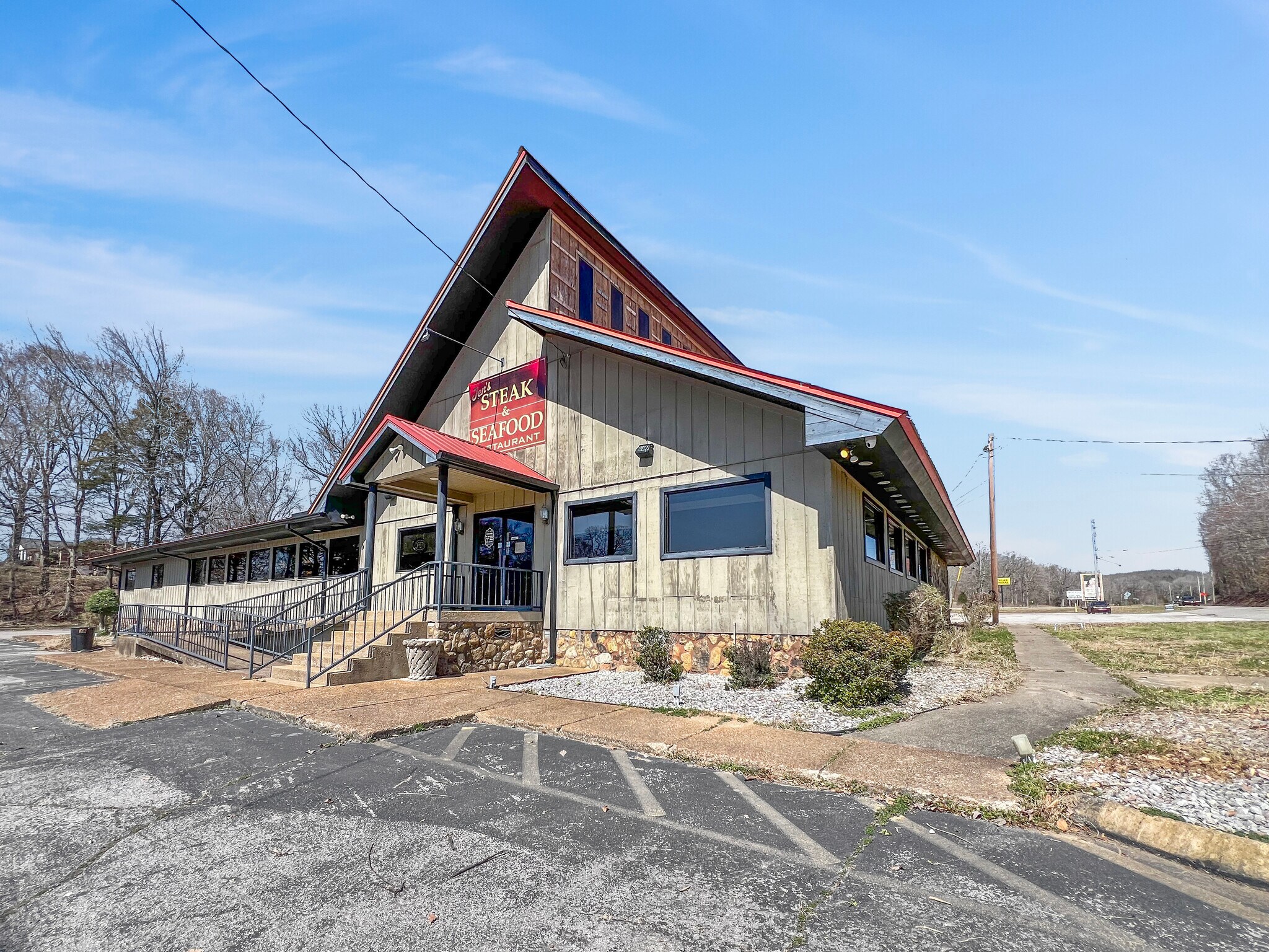 15371 Highway 13 S, Hurricane Mills, TN à louer Photo principale– Image 1 sur 68