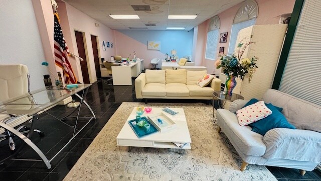 6881 Kingspointe Pky, Orlando, FL à louer - Photo de l’immeuble – Image 3 sur 89