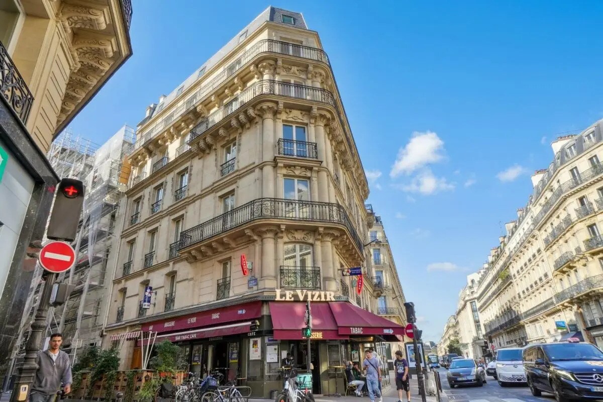 23 Rue Chauchat, Paris à louer Photo de l’immeuble– Image 1 sur 20