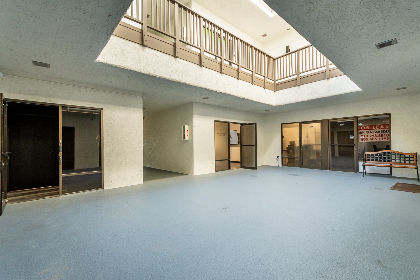 501 W Channel Islands Blvd, Port Hueneme, CA à louer Photo intérieure– Image 1 sur 6