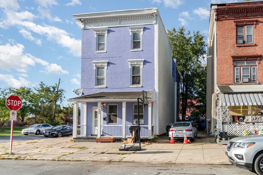 1600 Regina St, Harrisburg, PA à vendre - Photo de l’immeuble – Image 2 sur 46