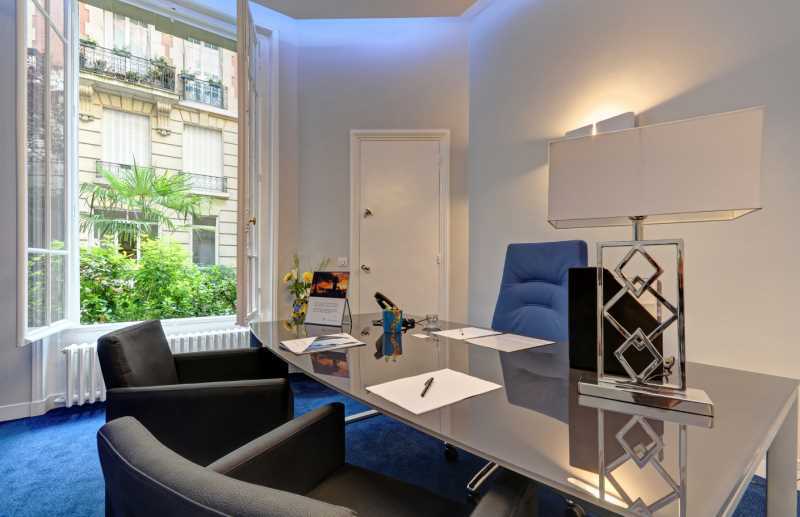 88-90 Avenue Niel, Paris à vendre - Photo de l’immeuble – Image 3 sur 22