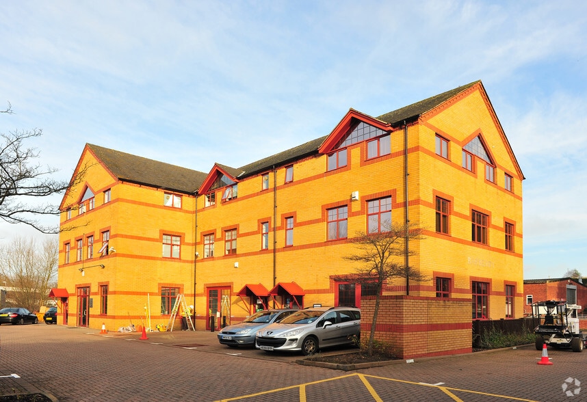 Aston Rd, Bromsgrove à vendre - Photo principale – Image 1 sur 3