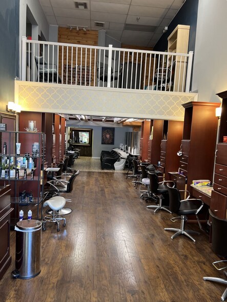 249 W State Road 436, Altamonte Springs, FL à louer - Photo de l’immeuble – Image 3 sur 10