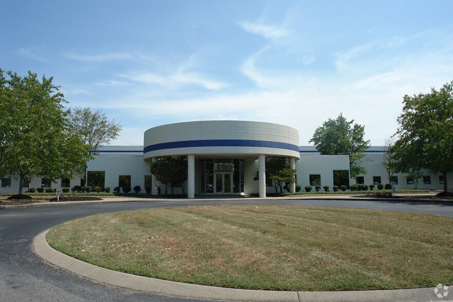 15 Ingram Blvd, La Vergne, TN à louer - Photo de l’immeuble – Image 2 sur 8