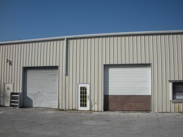 9161 131st Pl N, Largo, FL à louer Photo principale– Image 1 sur 102