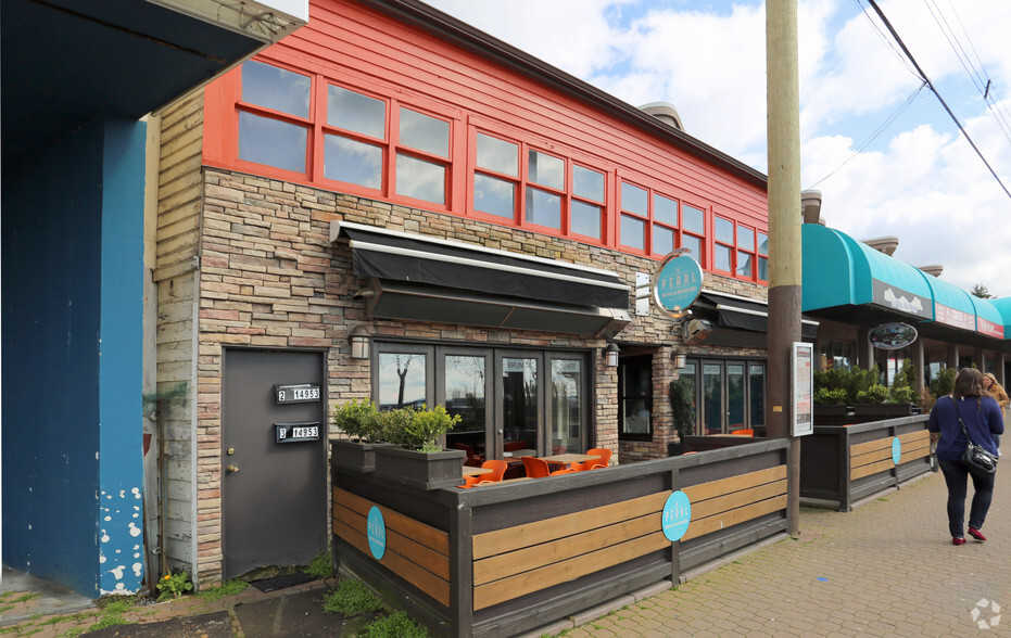 14953-14955 Marine Dr, White Rock, BC à vendre - Photo principale – Image 1 sur 4