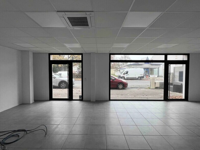 9 Boulevard De La République, Andernos-les-Bains à vendre - Photo de l’immeuble – Image 2 sur 10
