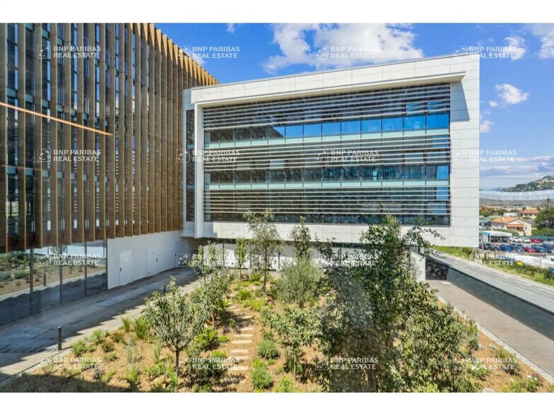 Bureau dans Nice à louer - Photo de l’immeuble – Image 1 sur 18