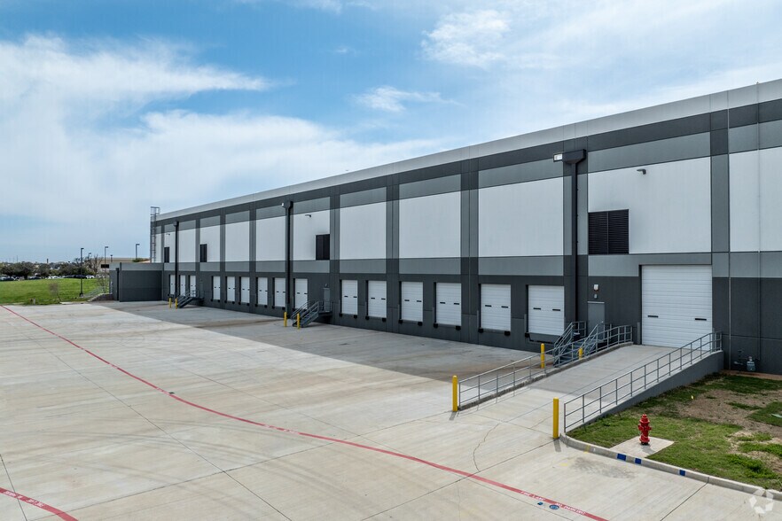 4310 N Belt Line Rd, Irving, TX à louer - Photo de l’immeuble – Image 2 sur 13