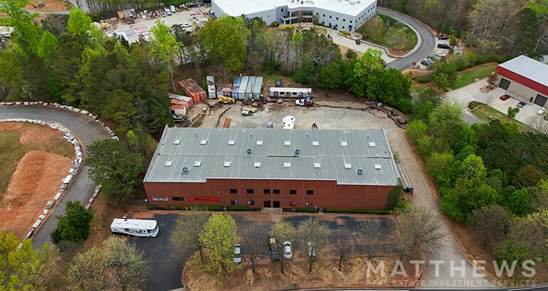 2020 Grassland Pky, Alpharetta, GA à louer - Photo de l’immeuble – Image 3 sur 5