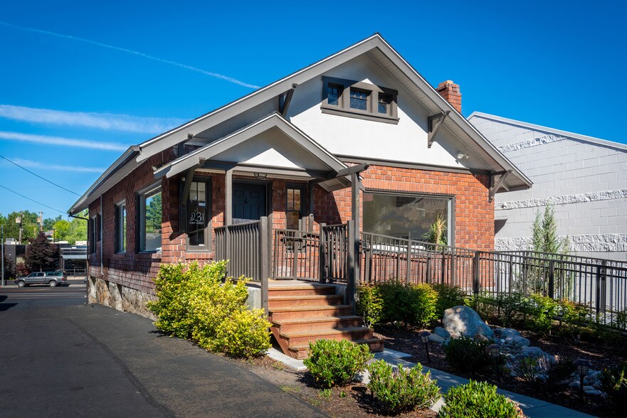 231 Flint St, Reno, NV à vendre - Photo principale – Image 1 sur 9