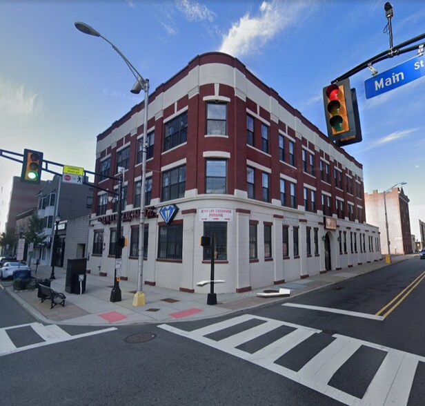 171-173 Main St, Hackensack, NJ à vendre - Photo de l’immeuble – Image 1 sur 4