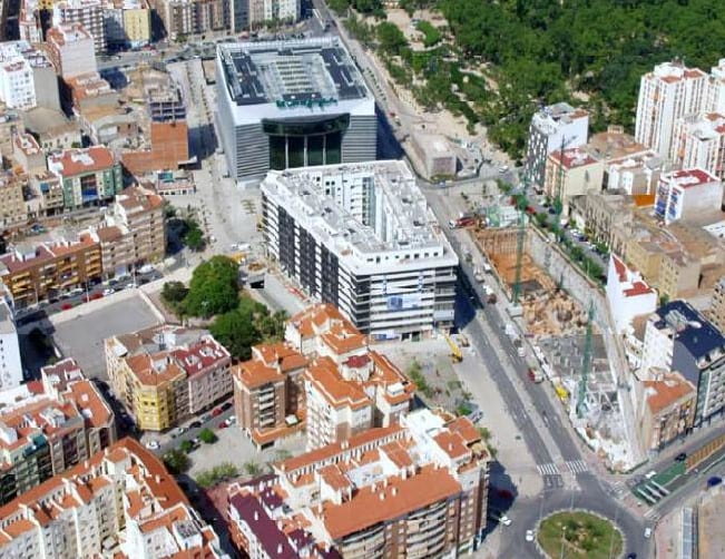 Avinguda de Vila-Real, 2A, Castelló de la Plana, Castellón à louer Photo principale– Image 1 sur 3
