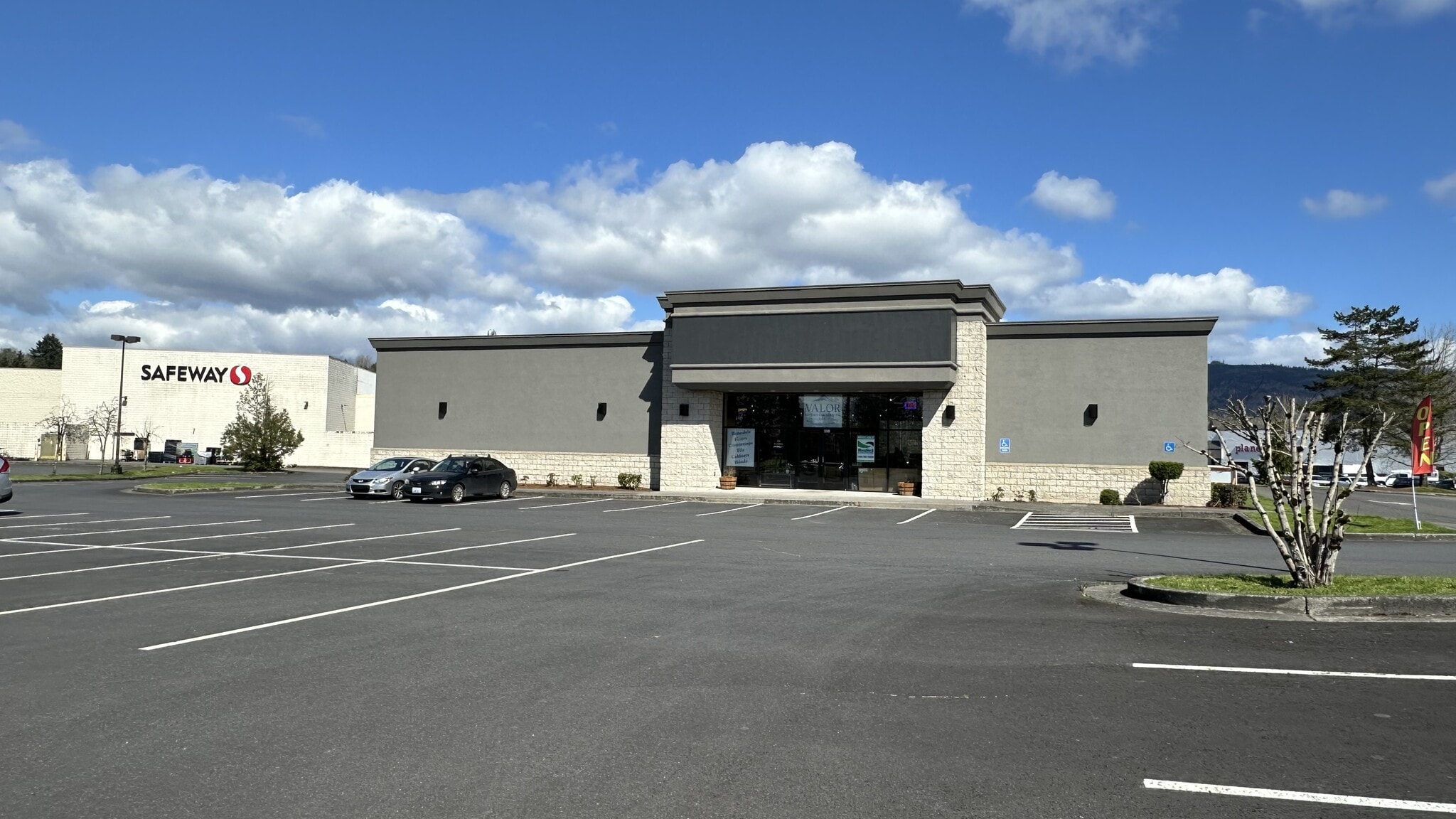 421 Three Rivers Dr, Kelso, WA à louer Photo intérieure– Image 1 sur 9
