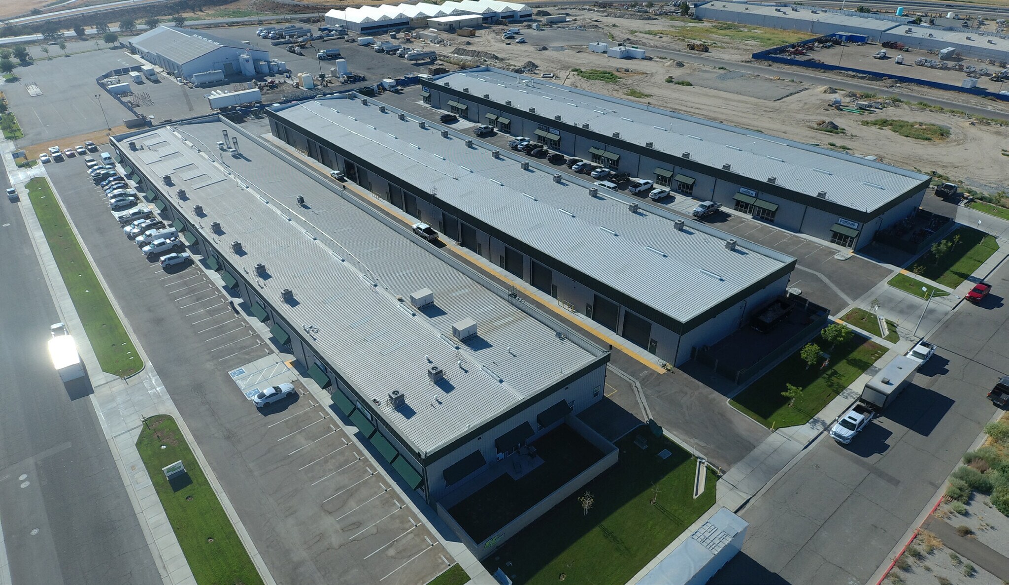 1500 Enterprise Dr, Lemoore, CA à louer Photo principale– Image 1 sur 5