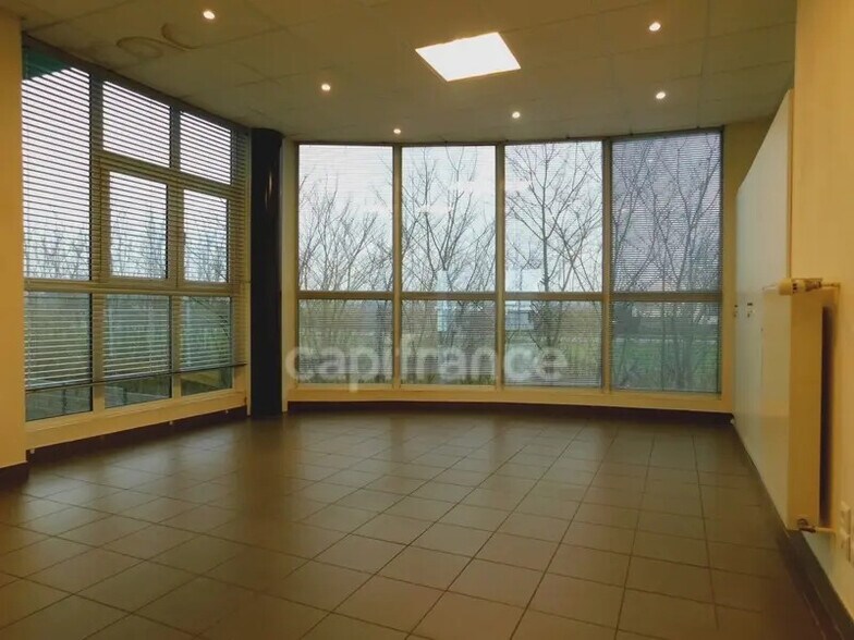 Bureau dans MARLY à louer - Photo intérieure – Image 2 sur 15