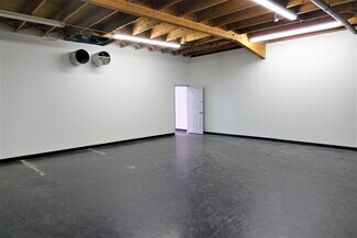 Plus de détails pour 10575-10583 115th St, Edmonton, AB - Local commercial à louer