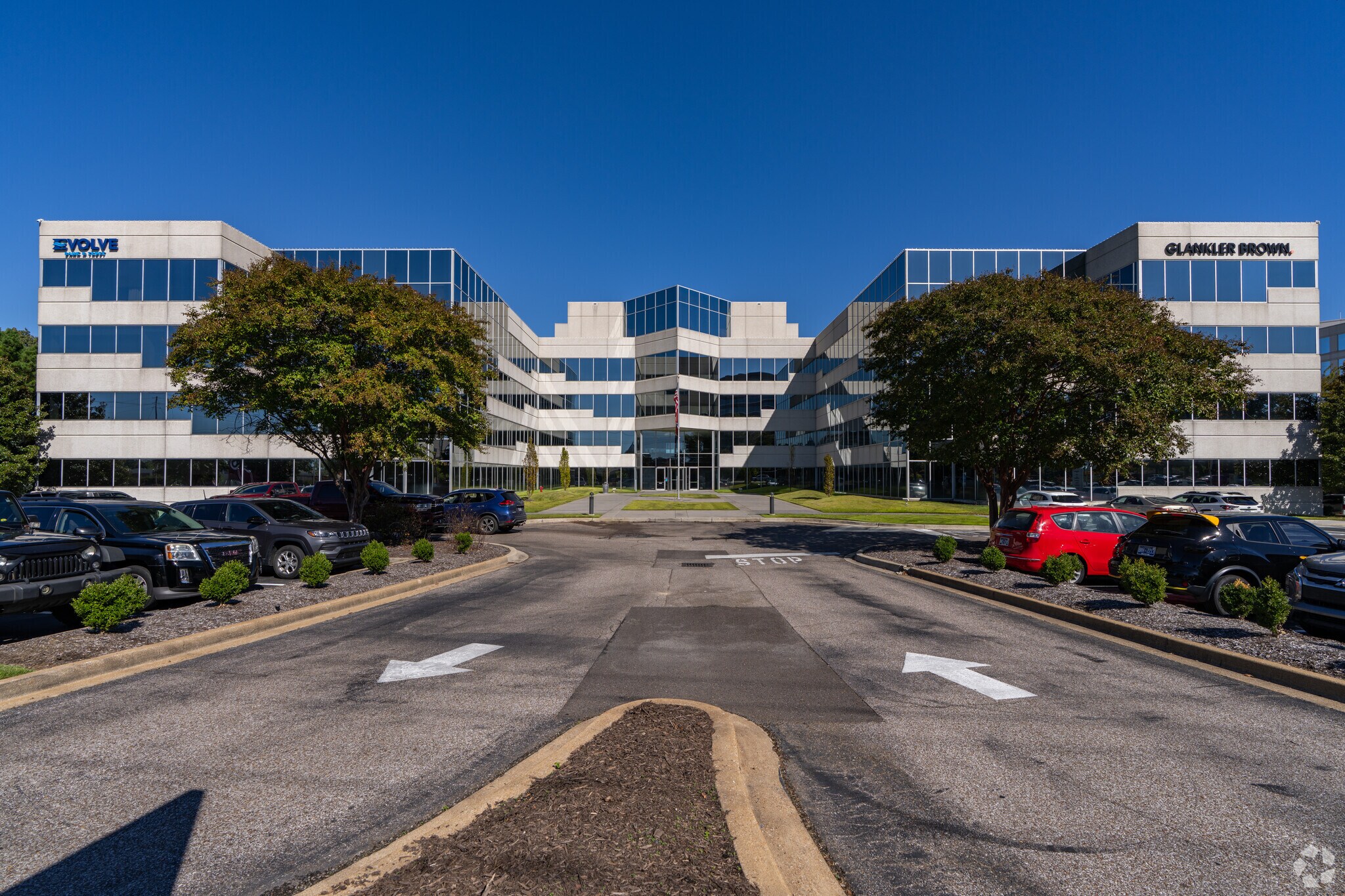 6000 Poplar Ave, Memphis, TN à louer Photo principale– Image 1 sur 12