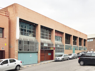 Plus de détails pour Calle De Manuel Tovar, 16, Madrid - Bureau à louer