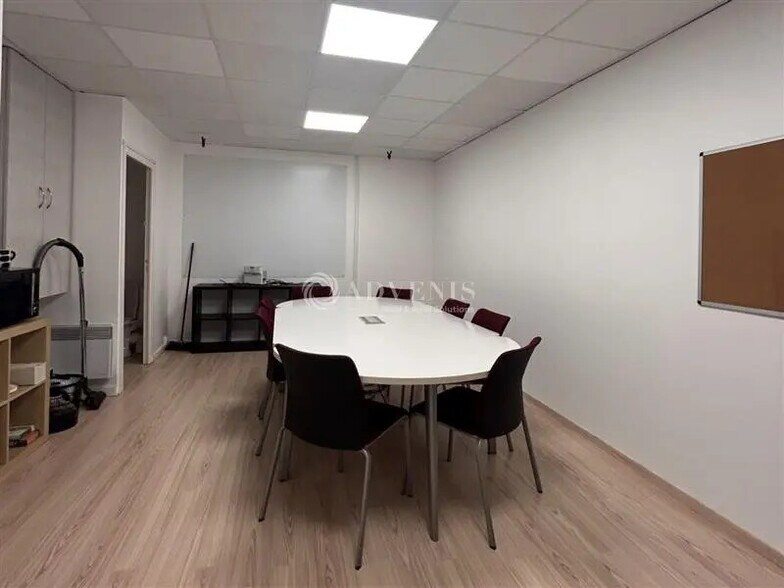 Bureau dans Le Mans à louer - Photo de l’immeuble – Image 2 sur 6