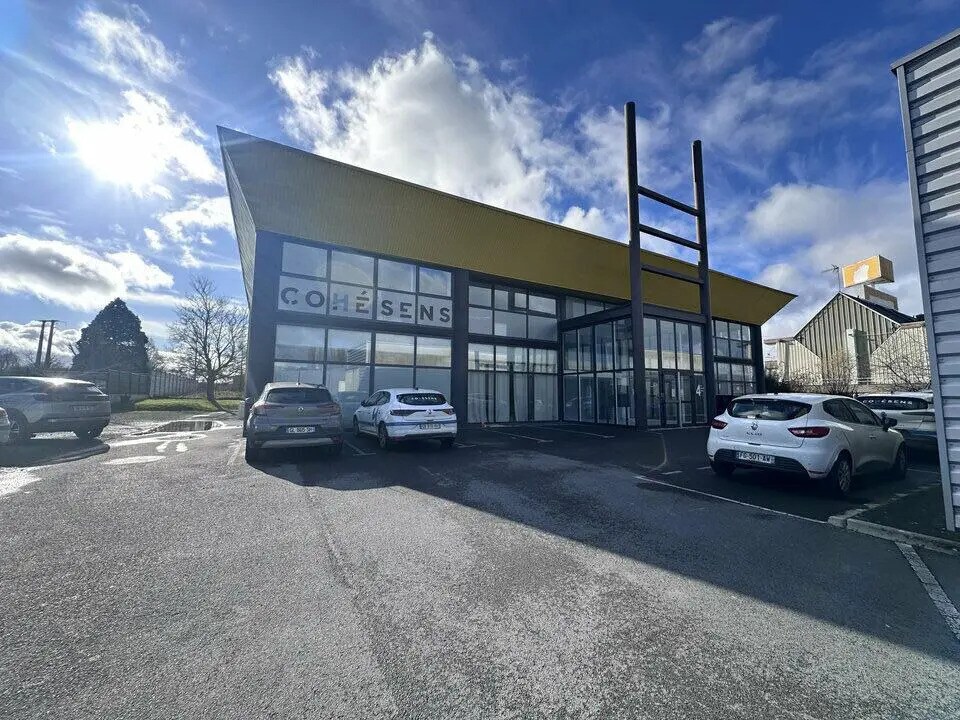 Bureau dans Reims à louer Photo de l’immeuble– Image 1 sur 9