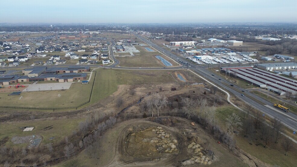 S Ankeny Blvd, Ankeny, IA à vendre - Aérien – Image 3 sur 7