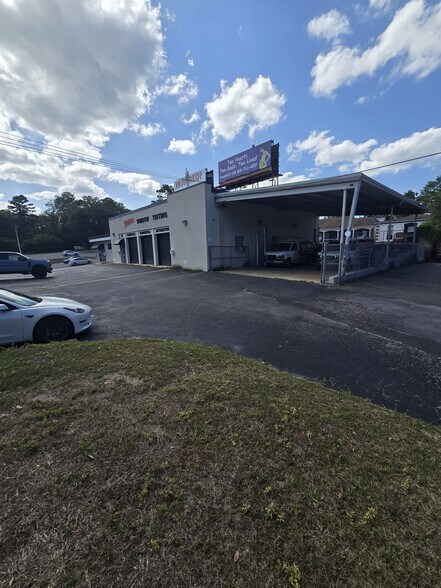 897 N Monroe St, Tallahassee, FL à vendre - Photo de l’immeuble – Image 3 sur 5