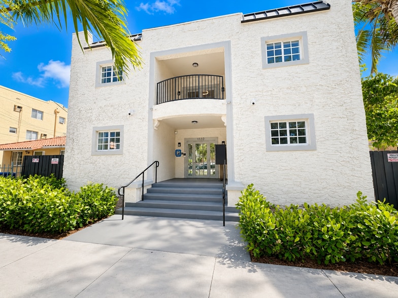 1132 NW 3rd St, Miami, FL à vendre - Photo principale – Image 1 sur 24