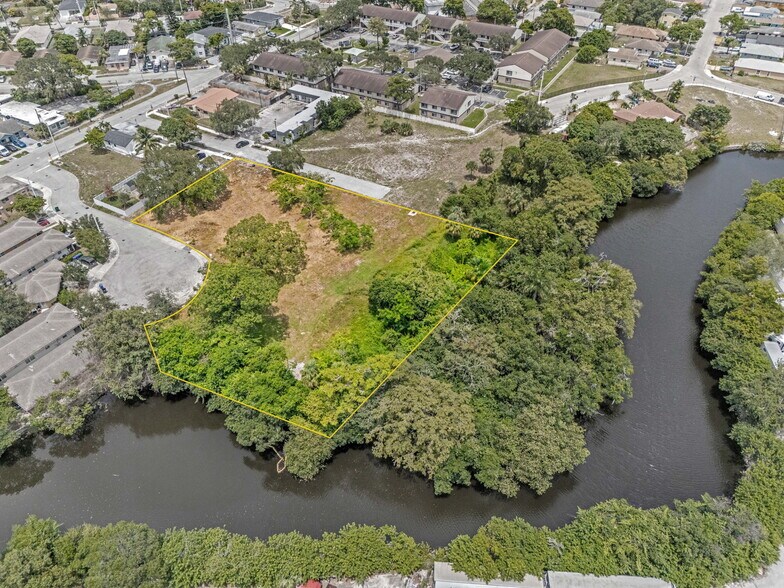 700 Harris Ter, Fort Lauderdale, FL à vendre - Aérien – Image 3 sur 16