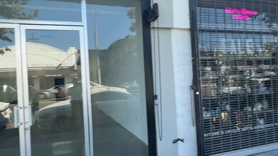 7368-7374 Melrose Ave, Los Angeles, CA à louer - Vidéo sur l’annonce professionnelle