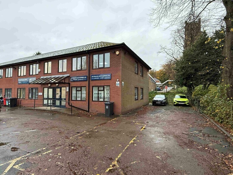 4 Cherry Orchard, Newcastle Under Lyme à vendre - Photo de l’immeuble – Image 3 sur 4