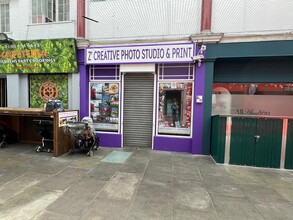 206-214 Eltham High St, Londres à louer Photo de l’immeuble– Image 2 sur 4