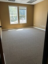 1525-1535 N Main St, Walnut Creek, CA à louer Photo intérieure– Image 1 sur 4