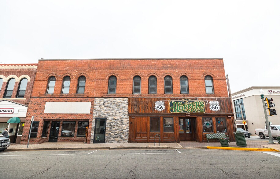 717 N Pine St, Rolla, MO à vendre - Photo de l’immeuble – Image 3 sur 51