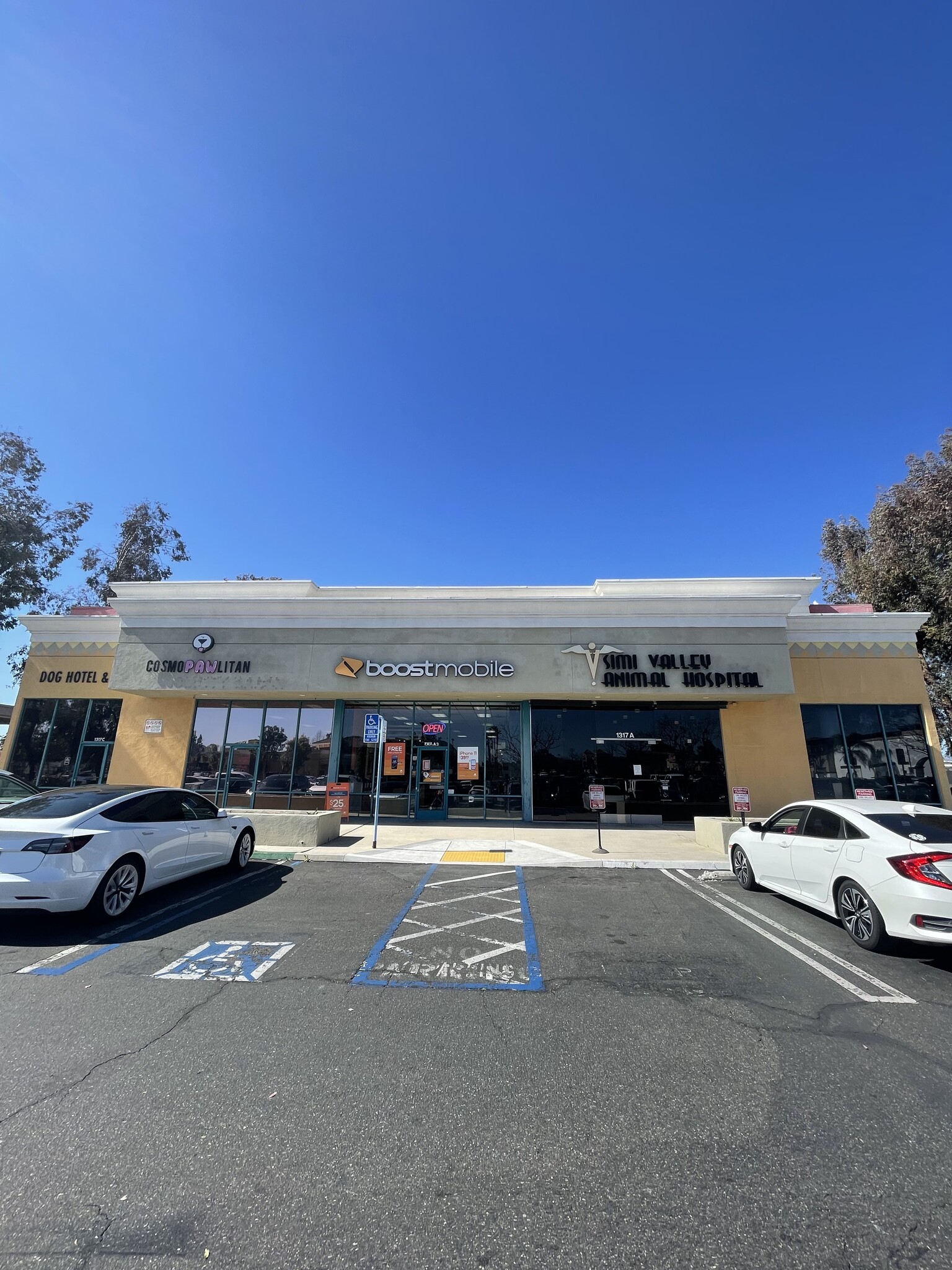 1317-1457 E Los Angeles Ave, Simi Valley, CA à louer Photo de l’immeuble– Image 1 sur 5