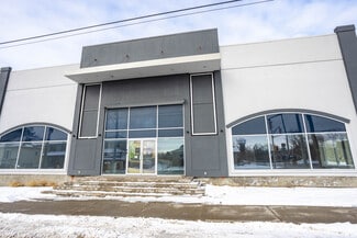 Plus de détails pour 1027 Notre Dame St, Embrun, ON - Local commercial à vendre