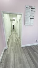 21787 Hempstead Ave, Queens Village, NY à louer - Vidéo sur l’annonce professionnelle