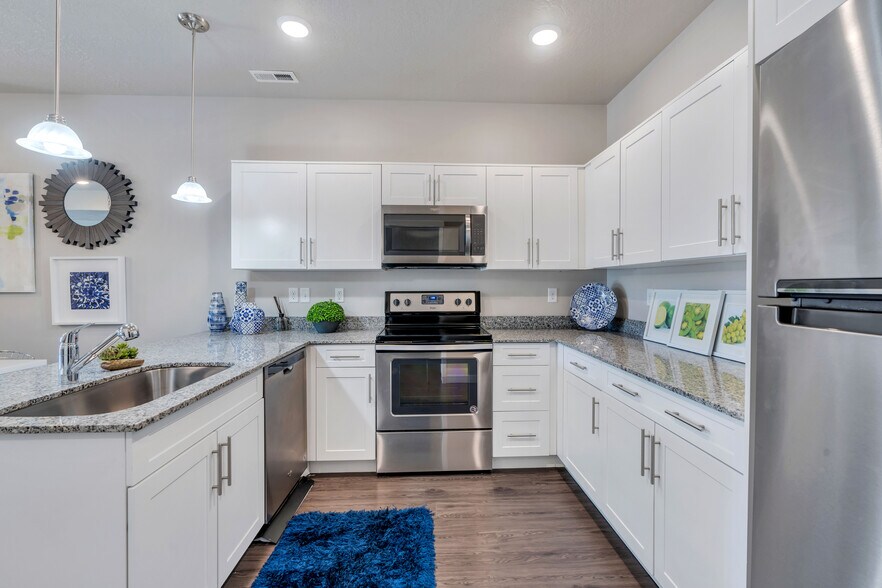 548 E 300 N, Vineyard, UT à vendre - Photo de l’immeuble – Image 3 sur 34