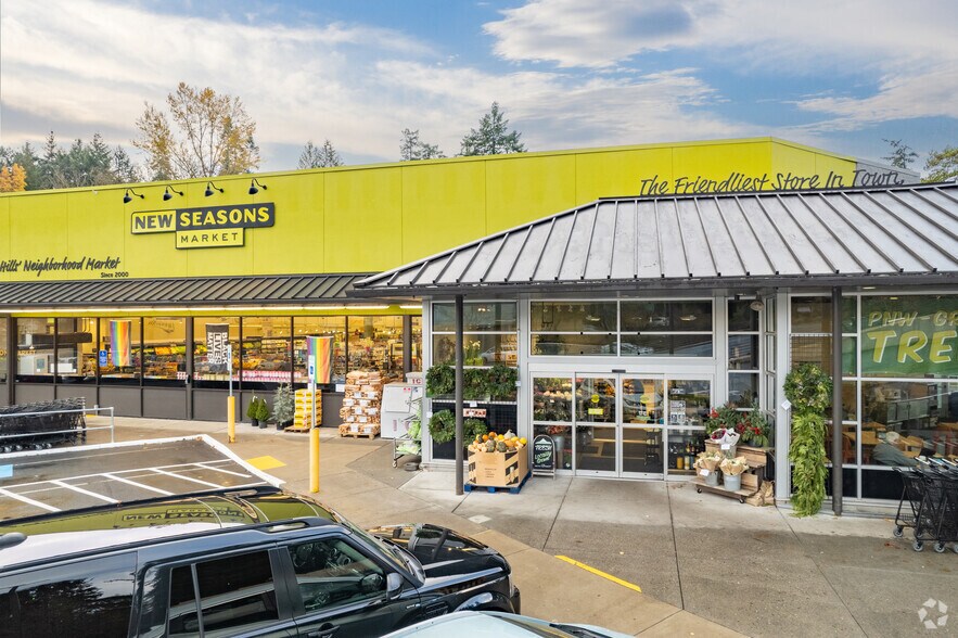 7300 SW Beaverton Hillsdale Hwy, Portland, OR à vendre - Photo de l’immeuble – Image 3 sur 4