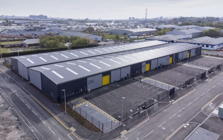 200 Baird Av, Glasgow à louer - Photo de l’immeuble – Image 2 sur 18