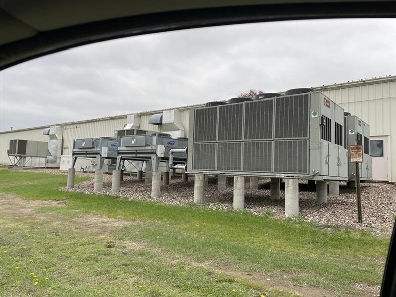 5676 Industrial Park Rd, Winona, MN à louer - Photo de l’immeuble – Image 2 sur 16