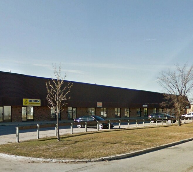 78-96 De Baets St, Winnipeg, MB à louer - Photo principale – Image 1 sur 1