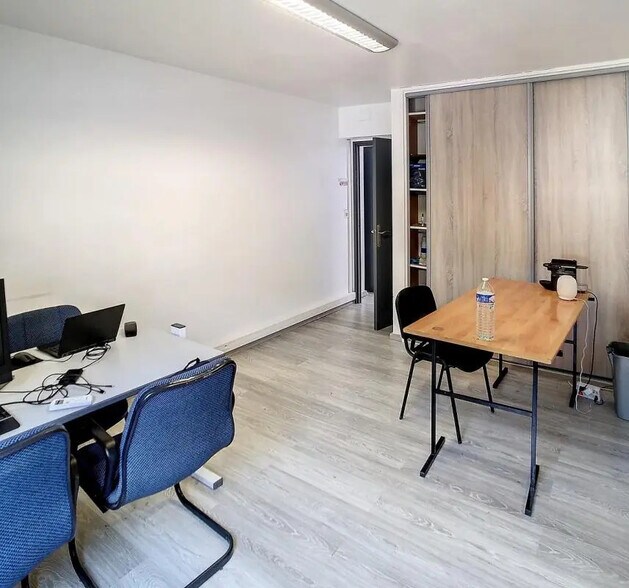 Bureau dans Nice à louer - Photo de l’immeuble – Image 3 sur 6