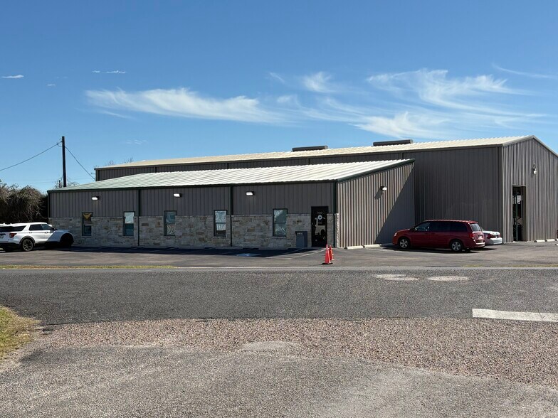 20 S Hwy 35, Rockport, TX à vendre - Photo de l’immeuble – Image 1 sur 1